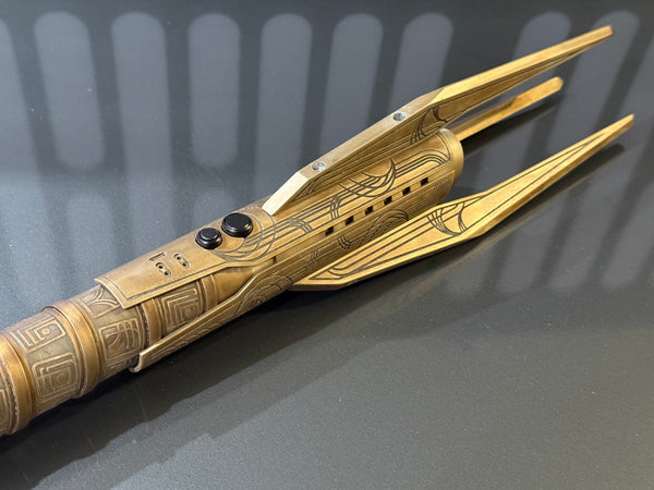 Etched Huntsman 2 - Empty Hilt Kit