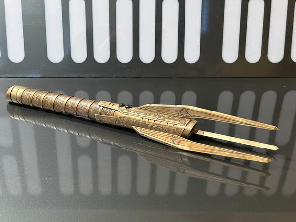 Etched Huntsman 2 - Empty Hilt Kit