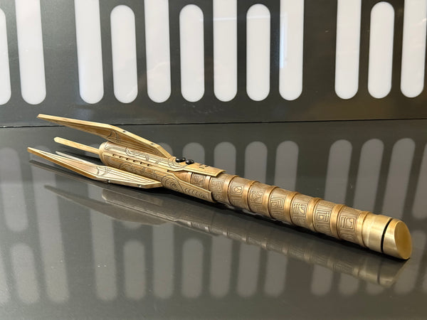 Etched Huntsman 2 - Empty Hilt Kit