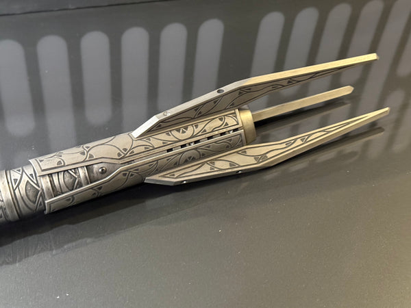 Etched Huntsman 1 - Empty Hilt Kit