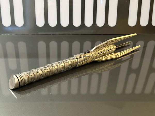 Etched Huntsman 1 - Empty Hilt Kit